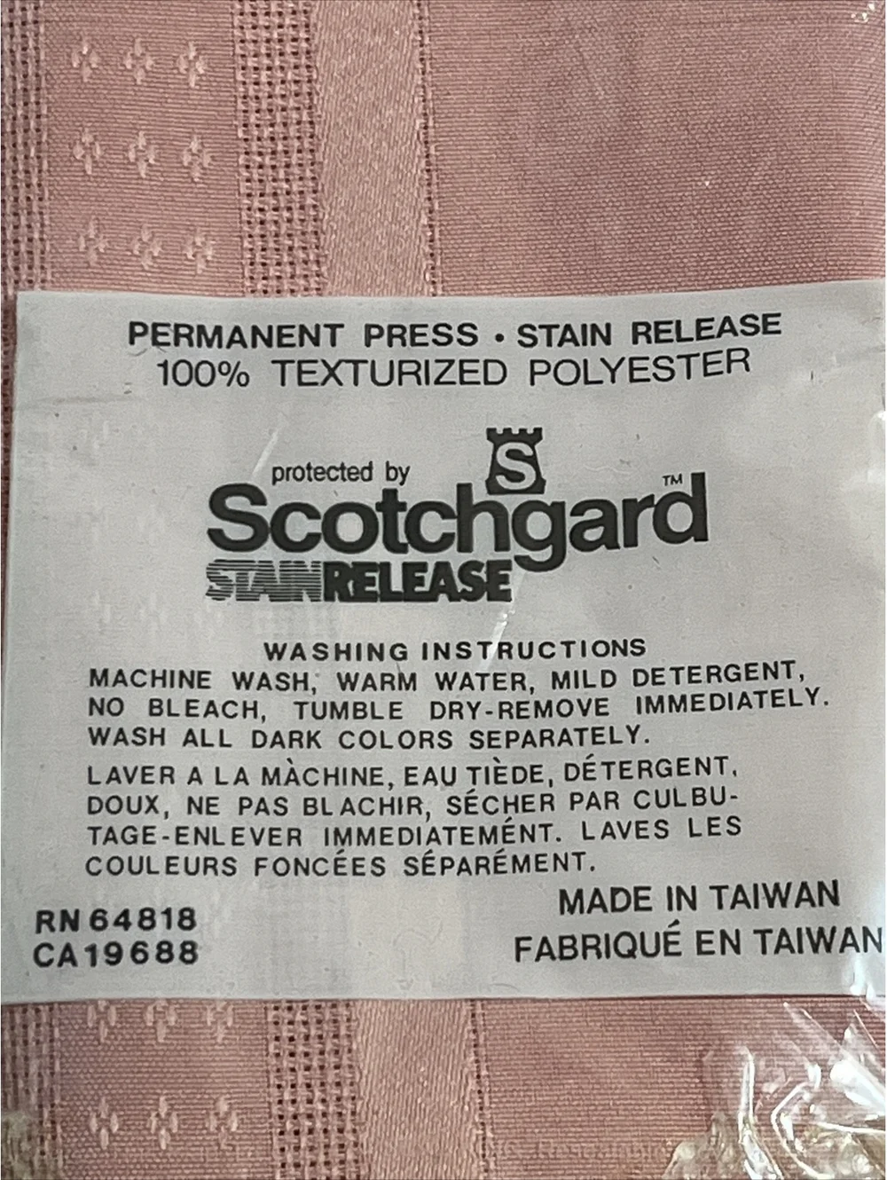 Vintage Cloth Dinner Napkins Set of 4 NEW Pink Scotchgard Stain Release 17”x 17”